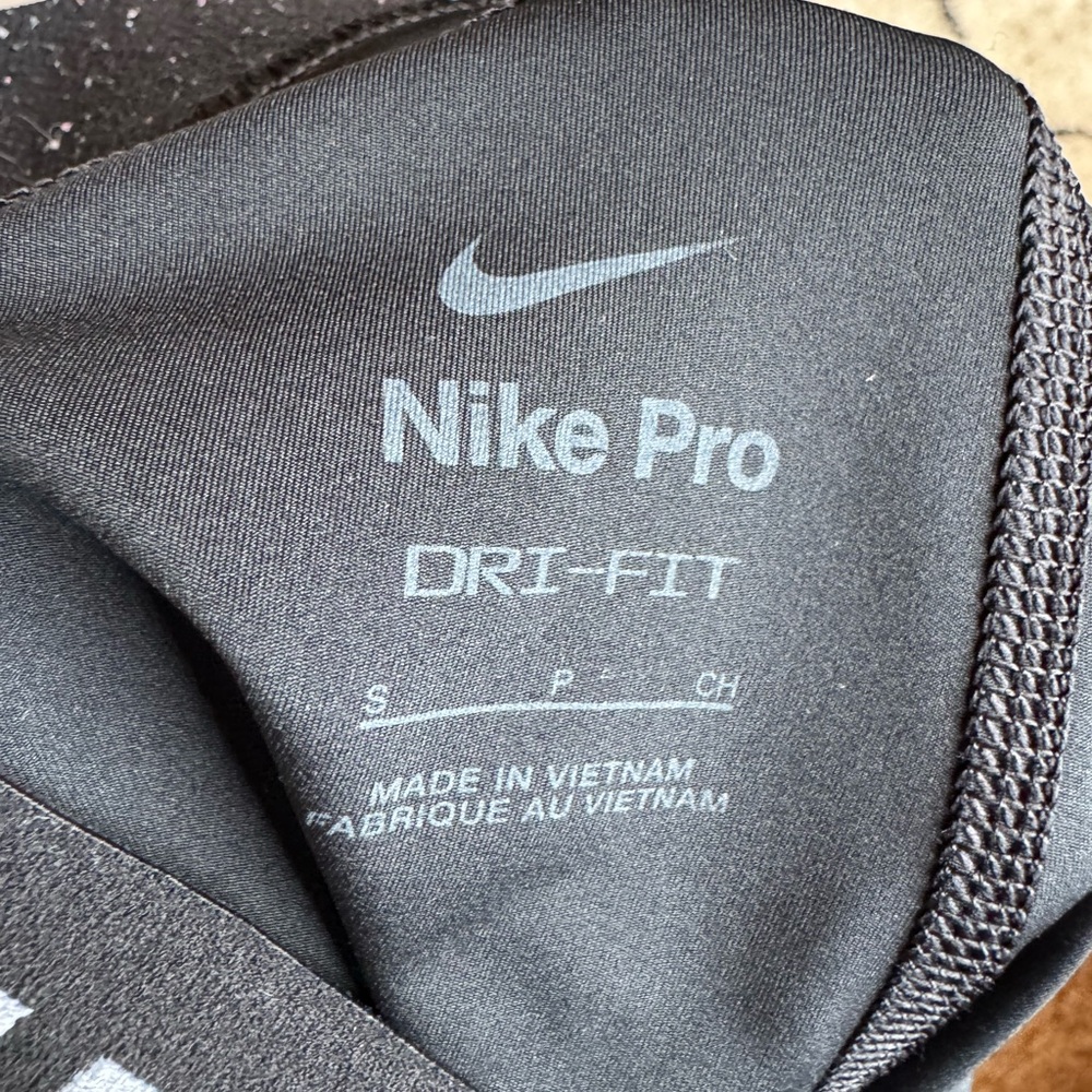 Nike Pro Dri-FIT Black Shorts - Picture 3 of 3